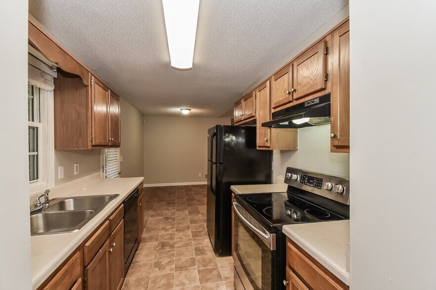 Building Photo - 8889 Timmons Cir