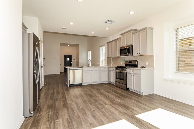 Building Photo - 25523 Pitchfork Ranch Pl