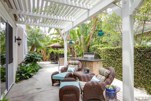 Building Photo - 2514 Montecito Ave