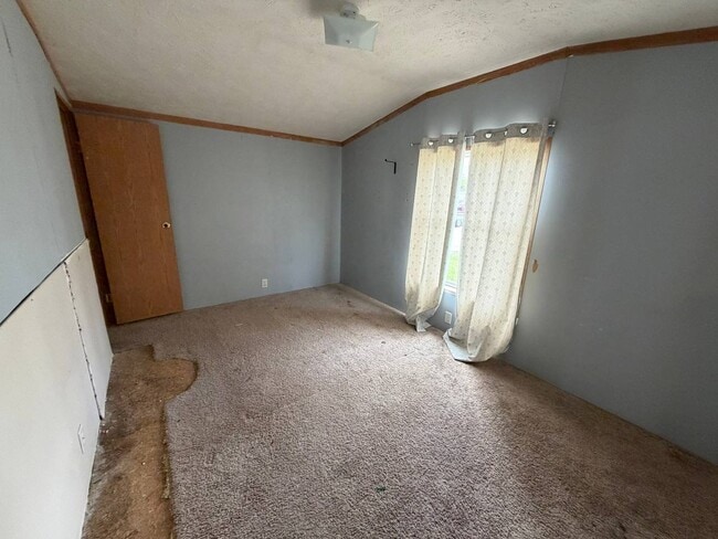 Building Photo - 4931 Abrams Dr