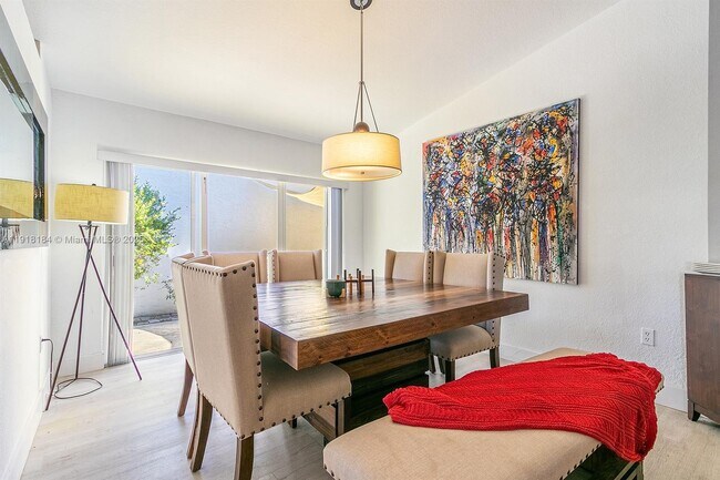 Building Photo - 12101 SW 135th Terrace