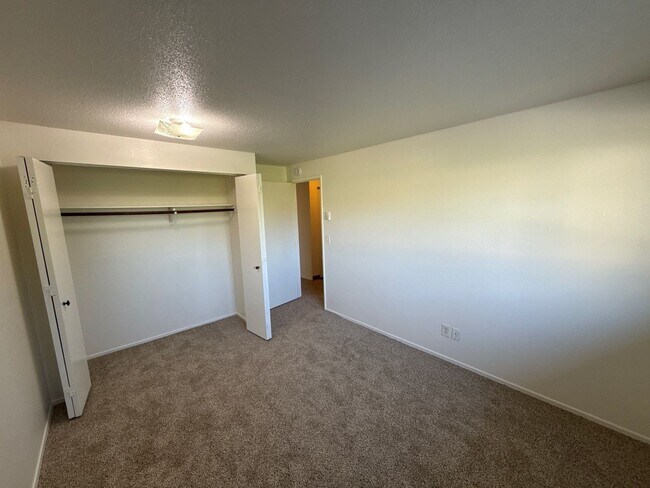 Building Photo - 3792 Iberis St NE