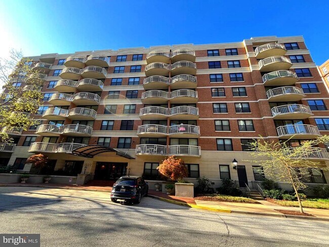 Primary Photo - 1200 Braddock Pl
