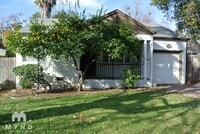 Building Photo - 2141 Royal Oaks Dr