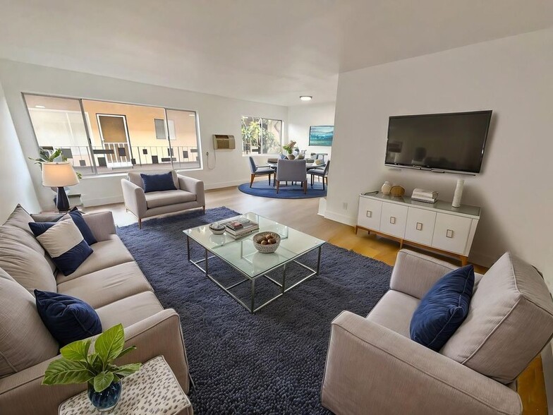 Primary Photo - 1330 N Gardner St