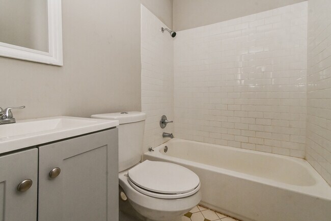 Building Photo - 4859 Gill Rd