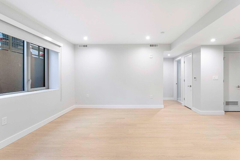 Building Photo - 1224 M St NW