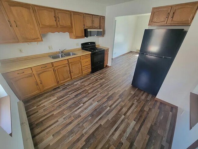 Primary Photo - 620 King St