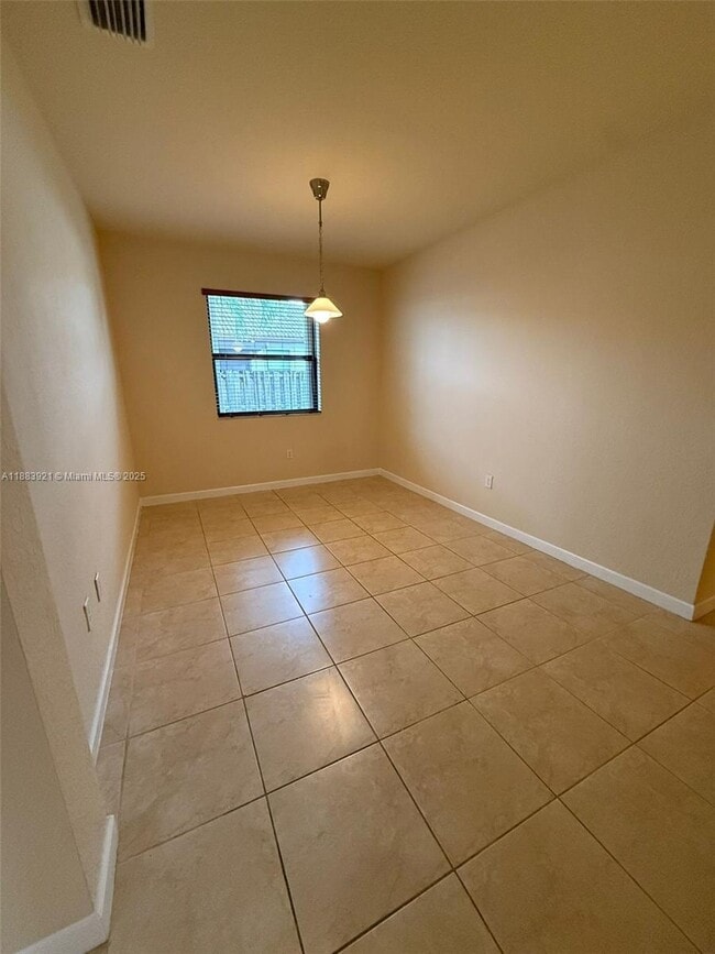 Building Photo - 11922 SW 154th Path