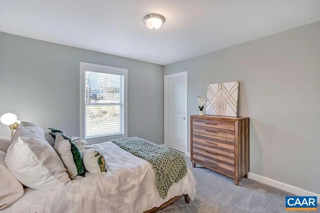 Building Photo - 314 Huntley Ave