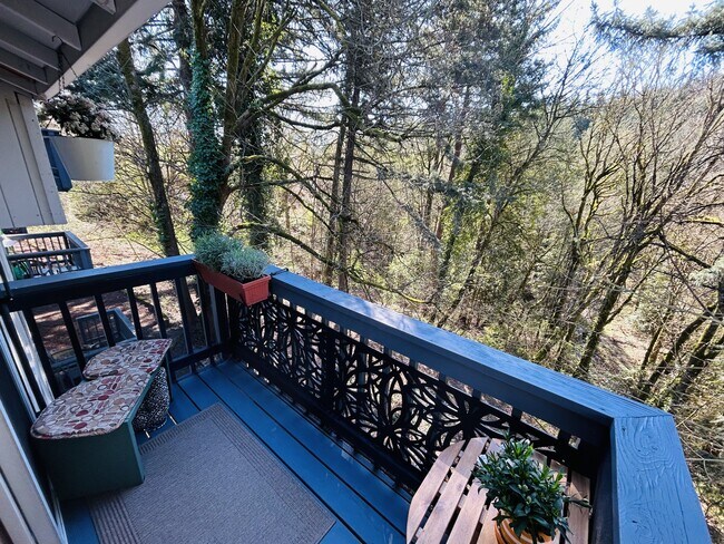 Building Photo - 12750 SE 110th Ct