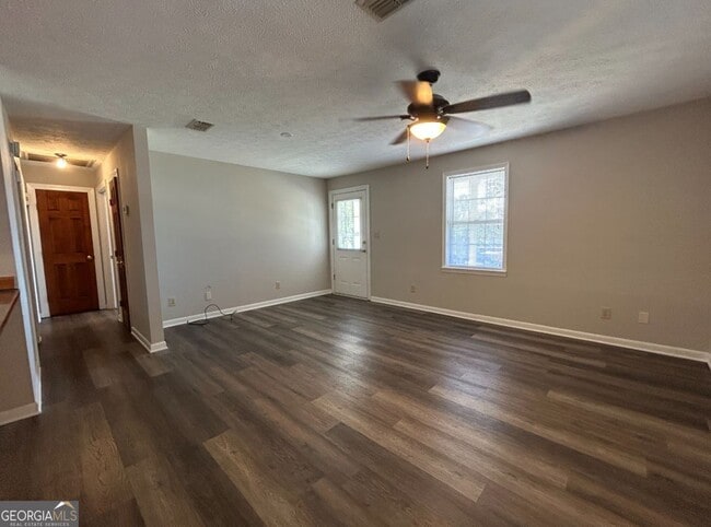 Building Photo - 1008 N 2nd Ave NW