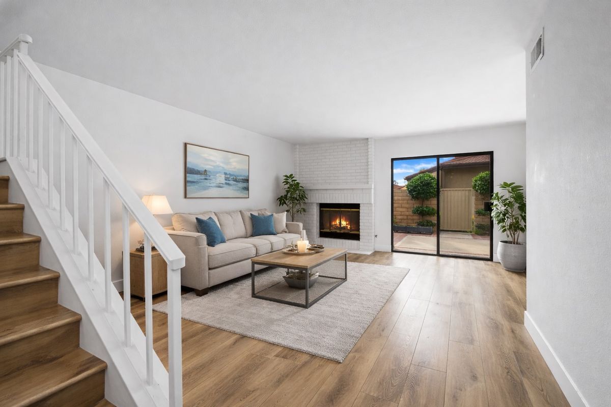 Building Photo - 25702 Seaside Dr