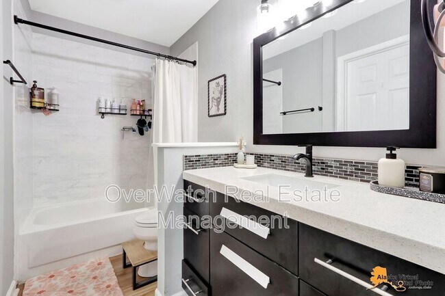 Building Photo - 9308 Hall Cir