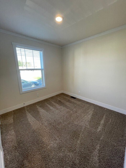 Building Photo - 30 Bellwood Dr