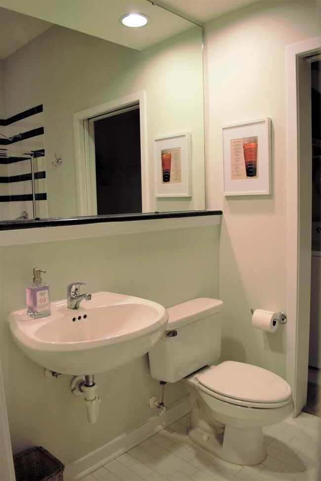 Spacious bathroom with walk-in shower. - 2125 Southend Drive