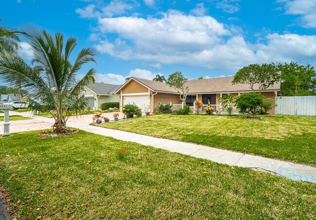 Building Photo - 8541 NW 51st Ct