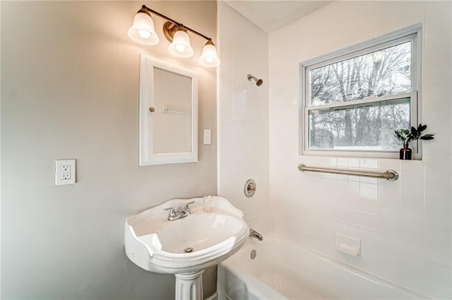 Building Photo - 2563 GA-101