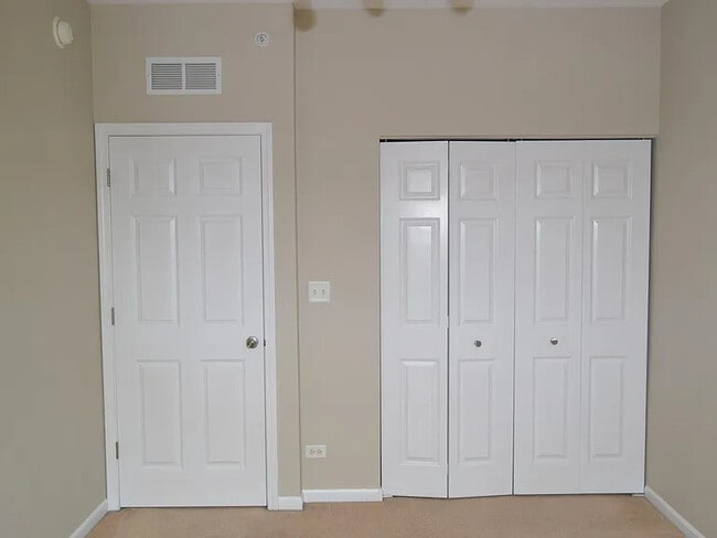 Building Photo - 10225 Camden Ln
