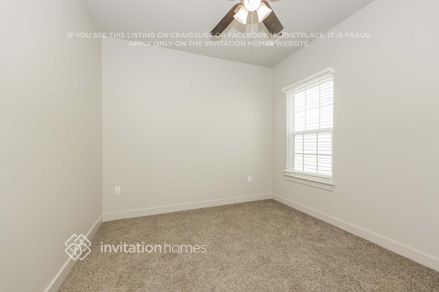 Building Photo - 6550 Palm Warbler Dr