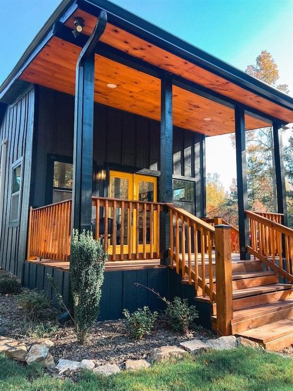 Building Photo - 300 Burbano Creekside Lndg