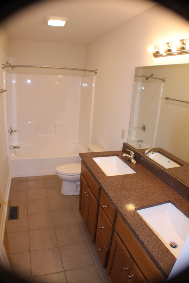 BATHROOM - 1209 W Neely Ave