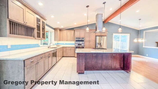 Building Photo - First Time Rental! Newly Remodeled 3bed 2bath Super clean home in top condition. Just under 1 acr...