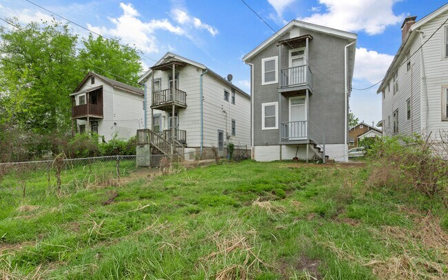 Building Photo - 8762 Lowell St