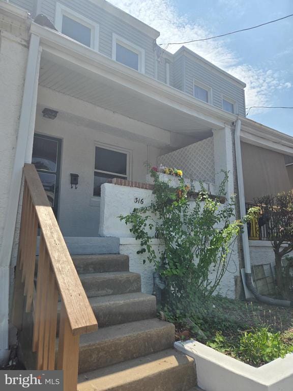 Building Photo - 316 Woodbine Ave