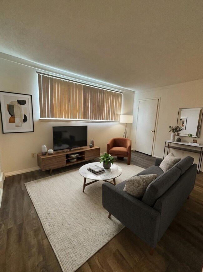 Building Photo - 4471 High St