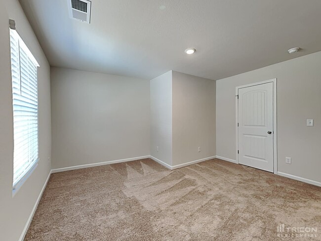 Building Photo - 150 Parkers Gate Dr