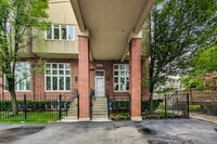 Building Photo - 4915 W Gunnison St