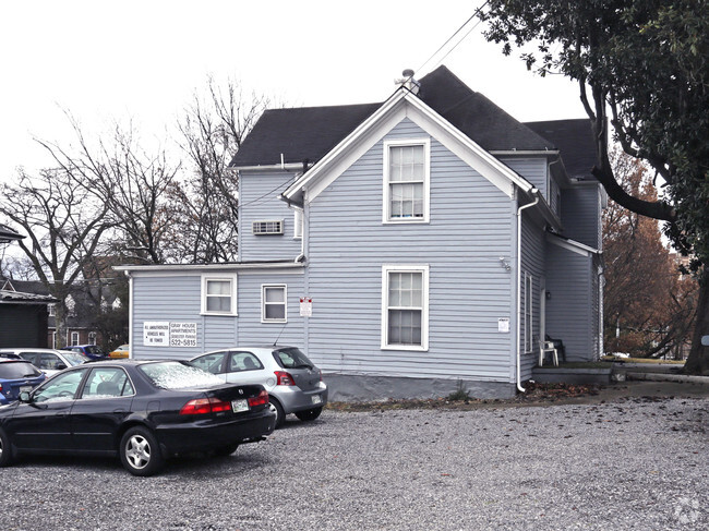 Building Photo - Gray House