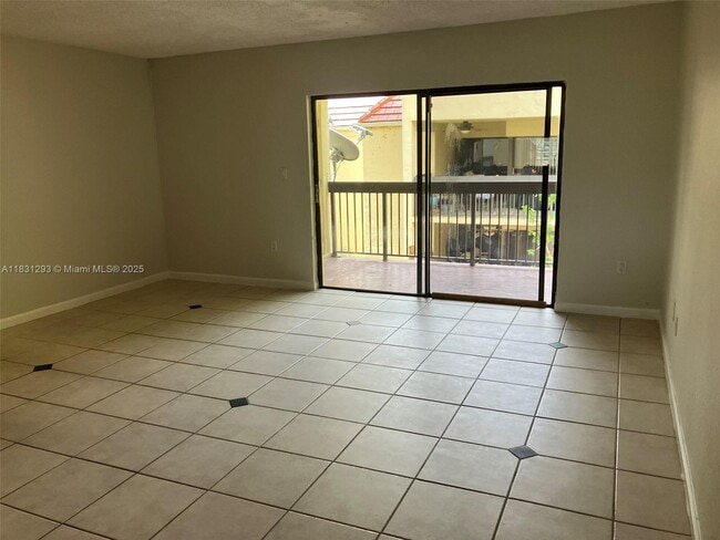 Building Photo - 13036 SW 88th Terrace N