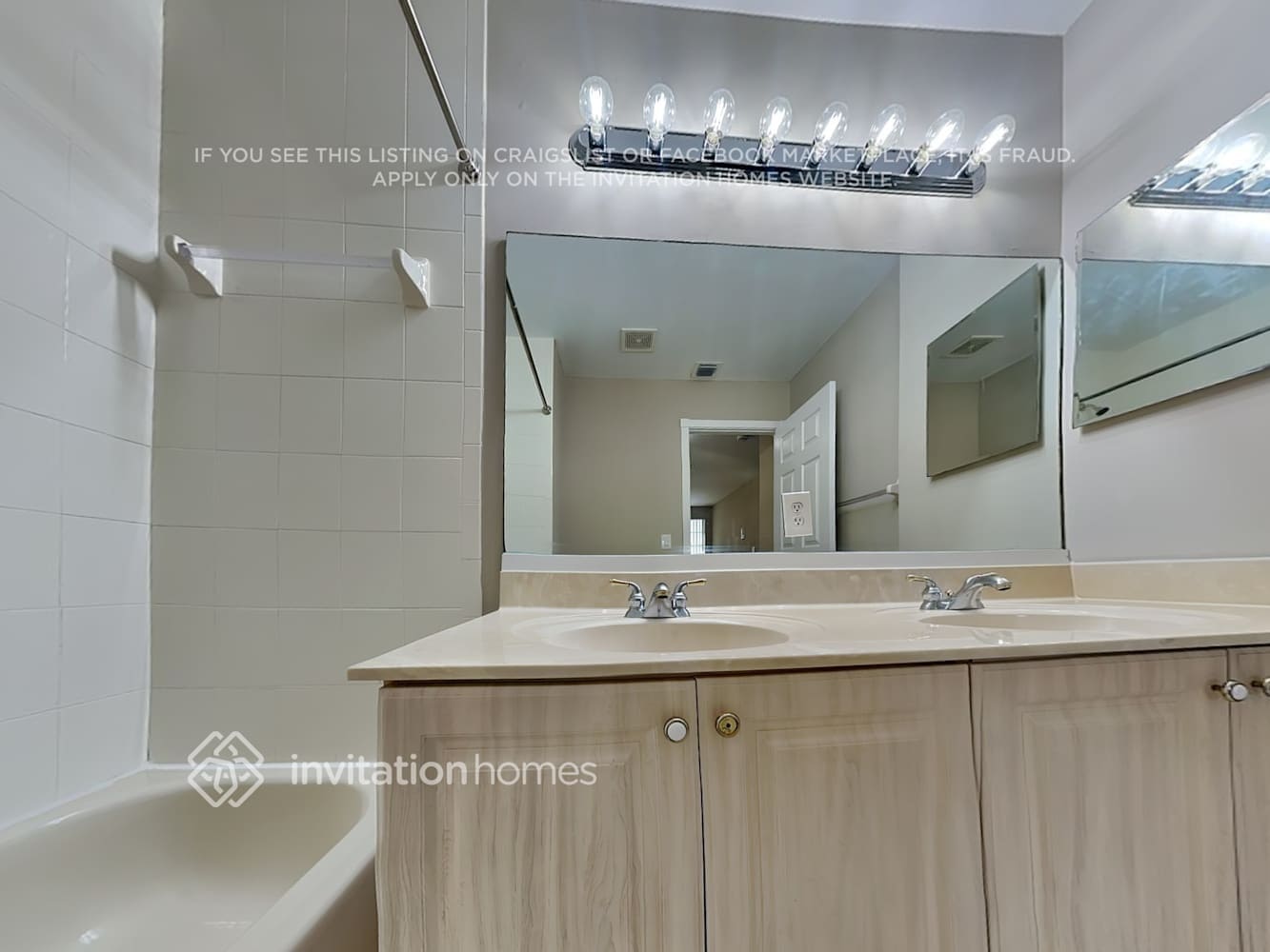 Building Photo - 15871 NW 14th Rd