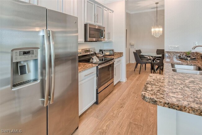 Building Photo - 9518 Avellino Wy