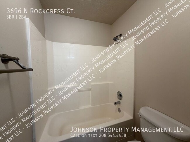 Building Photo - 3696 N Rockcress Ct