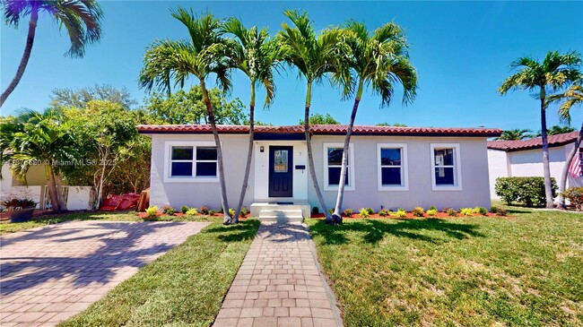 Primary Photo - 7 Montilla Ave