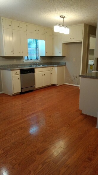 Building Photo - 2410 Basin Drive