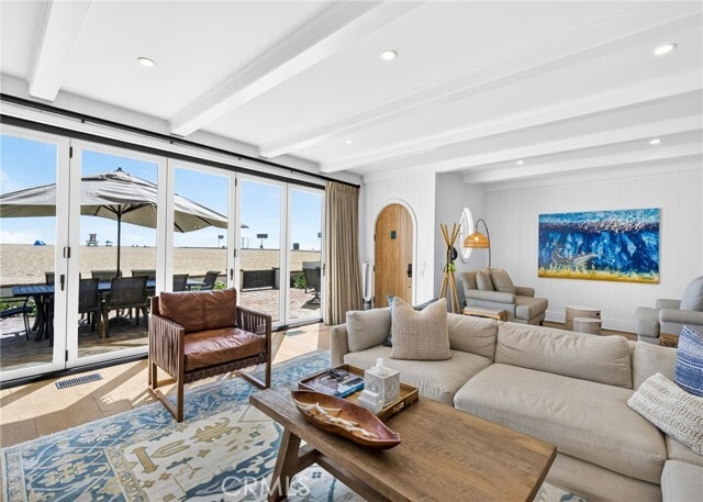 Building Photo - 1228 W Oceanfront