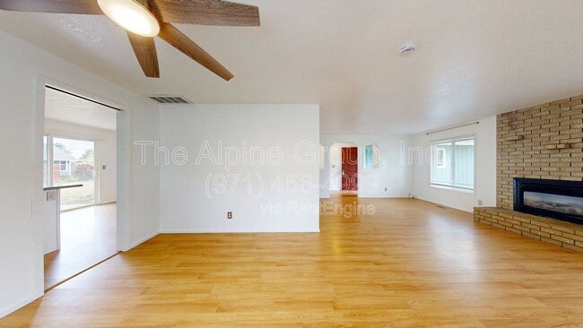 Building Photo - 2314 SE 53rd Ave
