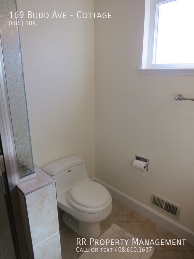 Building Photo - 169 Budd Ave