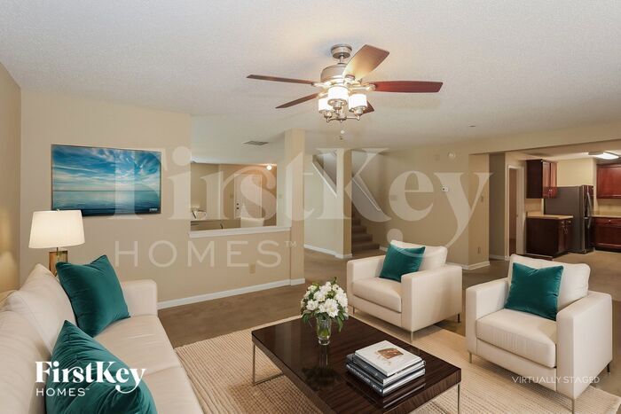Building Photo - 5123 Vanhoy Ln