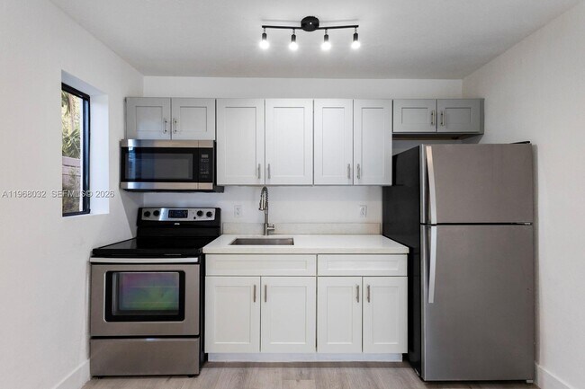 Building Photo - 37 NW 59th St