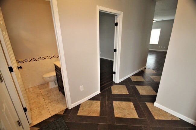 Building Photo - 3 Bedroom - Dublin