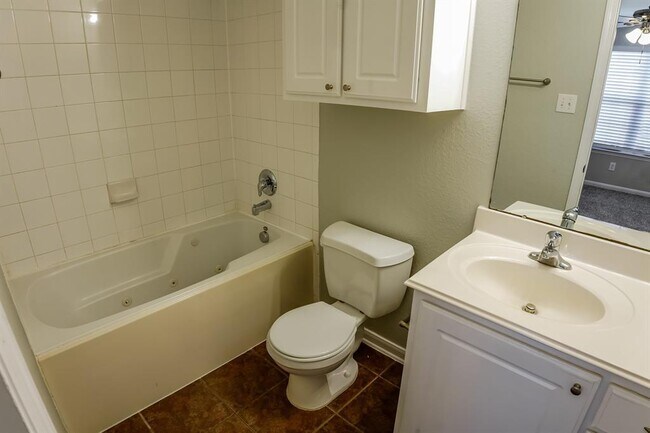 Building Photo - 12914 Belmont Legend Ct