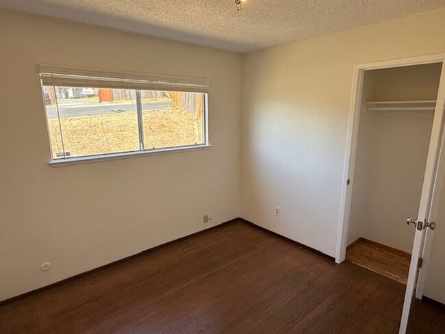 Building Photo - 3-Bedroom Single Family Home in PInole
