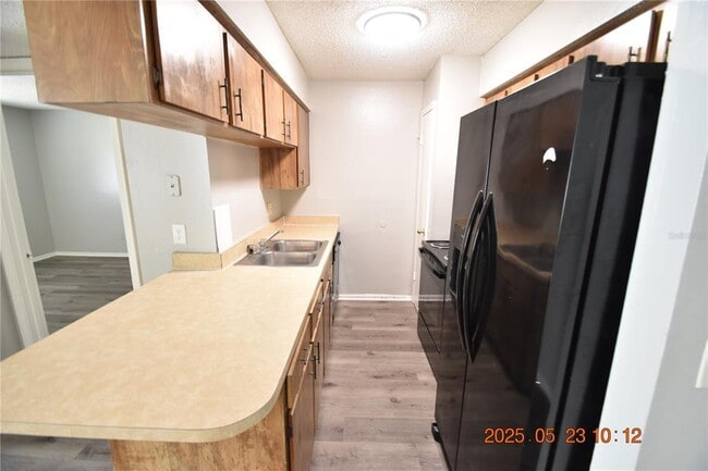 Building Photo - 228 Thorntree Pl