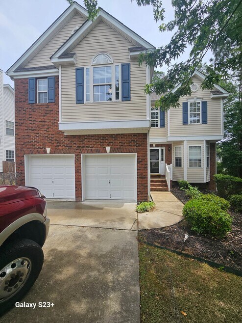 Building Photo - 304 Oak Cove Dr