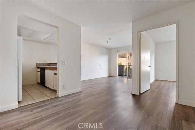 Building Photo - 1246 W 30th St